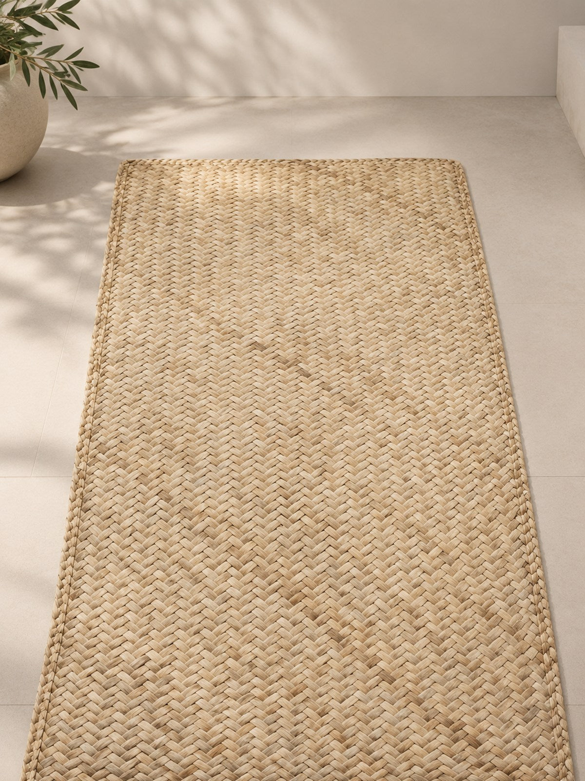 Petate de yute 100% natural tejido a mano, extendido sobre el suelo