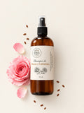 Shampoo líquido de rosas y caléndula a base de plantas, frasco de 500 ml con pétalos de rosa